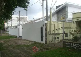 Foto 1 de Casa com 3 Quartos à venda, 775m² em Rebouças, Curitiba