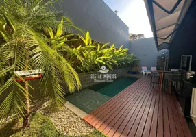 Foto 1 de Sobrado com 3 Quartos à venda, 305m² em Itapema Sul, Uberlândia