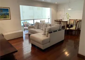 Foto 1 de Apartamento com 4 Quartos para alugar, 135m² em Saúde, São Paulo