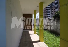 Foto 1 de Casa com 4 Quartos para alugar, 250m² em Farolândia, Aracaju