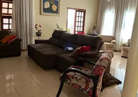 Foto 1 de Casa de Condomínio com 3 Quartos à venda, 240m² em Parque Residencial Damha II, São José do Rio Preto