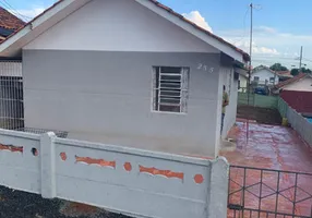 Foto 1 de Casa com 2 Quartos à venda, 55m² em Cara Cara, Ponta Grossa