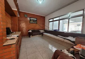 Foto 1 de Casa de Condomínio com 2 Quartos à venda, 200m² em Vila Fatima, São Paulo
