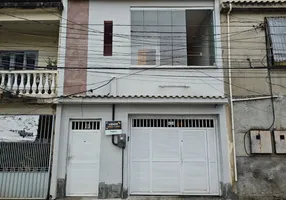 Foto 1 de Casa com 3 Quartos à venda, 242m² em Centro, Nilópolis