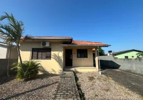 Foto 1 de Casa com 2 Quartos à venda, 115m² em Nova Divineia, Araranguá