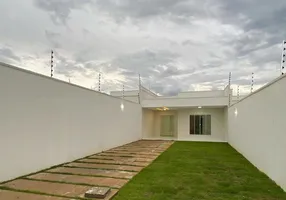 Foto 1 de Casa com 3 Quartos à venda, 120m² em Mucuripe, Fortaleza