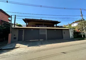 Foto 1 de Casa com 4 Quartos para venda ou aluguel, 450m² em Vila Sonia, Botucatu