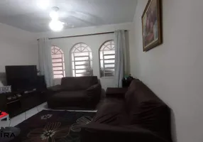 Foto 1 de Sobrado com 3 Quartos à venda, 103m² em Vila Scarpelli, Santo André