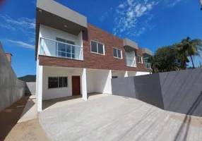 Foto 1 de Sobrado com 3 Quartos à venda, 135m² em Campeche, Florianópolis