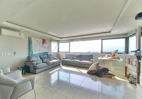 Foto 1 de Apartamento com 3 Quartos para venda ou aluguel, 167m² em Auxiliadora, Porto Alegre