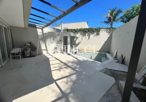 Foto 1 de Casa de Condomínio com 5 Quartos à venda, 260m² em Praia de Juquehy, São Sebastião