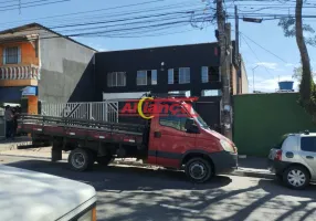 Foto 1 de Galpão/Depósito/Armazém à venda, 218m² em Jardim Silvia, Guarulhos