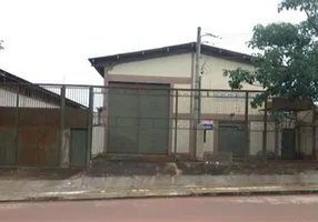 Foto 1 de Galpão/Depósito/Armazém à venda, 911m² em Jardim Petrópolis, Goiânia
