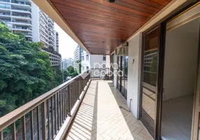 Foto 1 de Apartamento com 2 Quartos à venda, 104m² em Lagoa, Rio de Janeiro