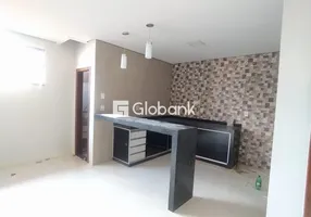 Foto 1 de Apartamento com 2 Quartos à venda, 60m² em Major Prates, Montes Claros