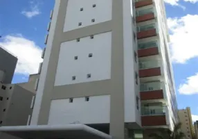 Foto 1 de Apartamento com 1 Quarto para alugar, 30m² em Centro, Curitiba