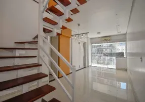 Foto 1 de Cobertura com 3 Quartos à venda, 160m² em Humaitá, Rio de Janeiro