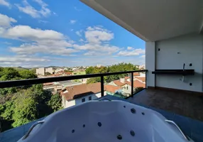 Foto 1 de Apartamento com 3 Quartos à venda, 94m² em Niterói, Volta Redonda