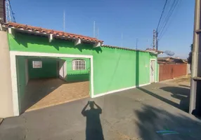 Foto 1 de Casa com 8 Quartos para alugar, 250m² em Bancarios, Londrina