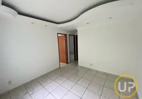 Foto 1 de Casa com 2 Quartos para alugar, 50m² em Petropolis, Betim