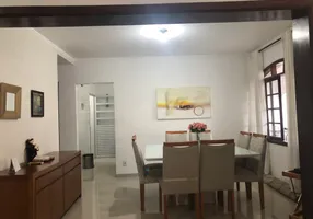 Foto 1 de Casa com 3 Quartos à venda, 221m² em Vila Industrial, Mogi das Cruzes