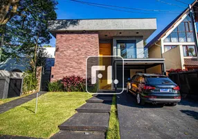 Foto 1 de Casa de Condomínio com 4 Quartos à venda, 330m² em Alphaville, Santana de Parnaíba