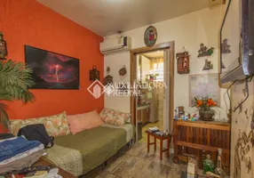 Foto 1 de Apartamento com 2 Quartos à venda, 45m² em Passo da Areia, Porto Alegre