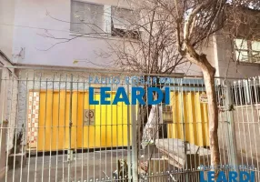 Foto 1 de Casa com 4 Quartos para venda ou aluguel, 150m² em Água Branca, São Paulo