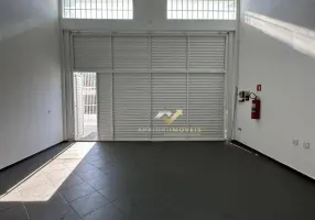 Foto 1 de Galpão/Depósito/Armazém para alugar, 180m² em Vila Luzita, Santo André