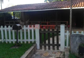 Foto 1 de Sobrado com 3 Quartos à venda, 400m² em Caraguata, Mairiporã