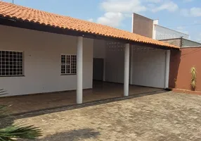 Foto 1 de Casa com 3 Quartos à venda, 240m² em Recanto das Palmeiras, Teresina