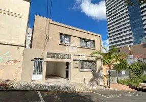 Foto 1 de Casa com 3 Quartos para alugar, 185m² em Centro, Ponta Grossa