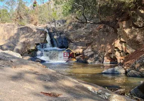 Foto 1 de Lote/Terreno à venda, 20000m² em Zona Rural, Cunha