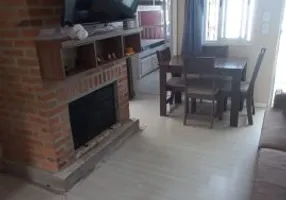 Foto 1 de Casa com 2 Quartos à venda, 42m² em Laranjal, Pelotas