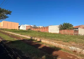 Foto 1 de Lote/Terreno à venda, 400m² em Jardim Oriental, Maringá