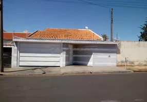 Foto 1 de Casa com 3 Quartos à venda, 208m² em Jardim das Estações - Vila Xavier, Araraquara