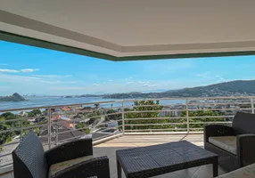 Foto 1 de Casa com 4 Quartos à venda, 483m² em Charitas, Niterói