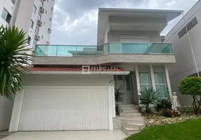 Foto 1 de Casa com 3 Quartos para venda ou aluguel, 330m² em Campinas, São José