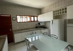 Foto 1 de Sobrado com 4 Quartos para alugar, 473m² em Redenção, Teresina