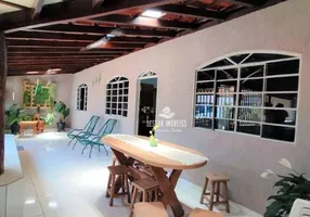 Foto 1 de Casa com 3 Quartos à venda, 169m² em Santa Rosa, Uberlândia
