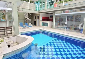 Foto 1 de Casa com 4 Quartos à venda, 360m² em Balneário Praia do Pernambuco, Guarujá