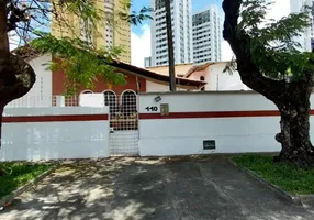 Foto 1 de Casa com 4 Quartos à venda, 240m² em Hipódromo, Recife