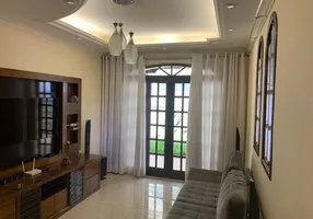 Foto 1 de Casa com 3 Quartos à venda, 360m² em Pedra Azul, Contagem