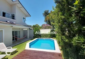 Foto 1 de Casa de Condomínio com 4 Quartos à venda, 348m² em Alphaville, Santana de Parnaíba