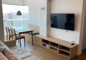 Foto 1 de Apartamento com 2 Quartos à venda, 65m² em Liberdade, São Paulo