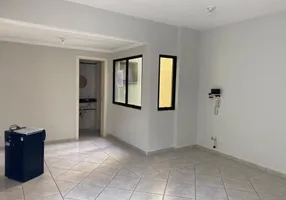 Foto 1 de Sala Comercial para alugar, 48m² em Centro, Florianópolis