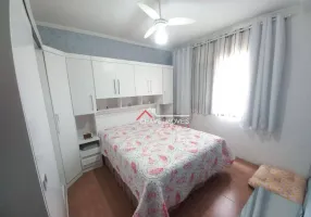 Foto 1 de Apartamento com 2 Quartos à venda, 70m² em Jardim Três Marias, Guarujá