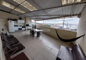 Foto 1 de Sobrado com 3 Quartos à venda, 176m² em Vila Carminha, Campinas