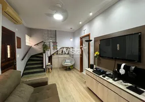 Foto 1 de Casa com 2 Quartos à venda, 70m² em Vila Matias, Santos