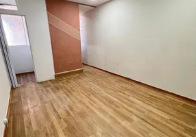 Foto 1 de Sala Comercial com 1 Quarto à venda, 30m² em Aterrado, Volta Redonda